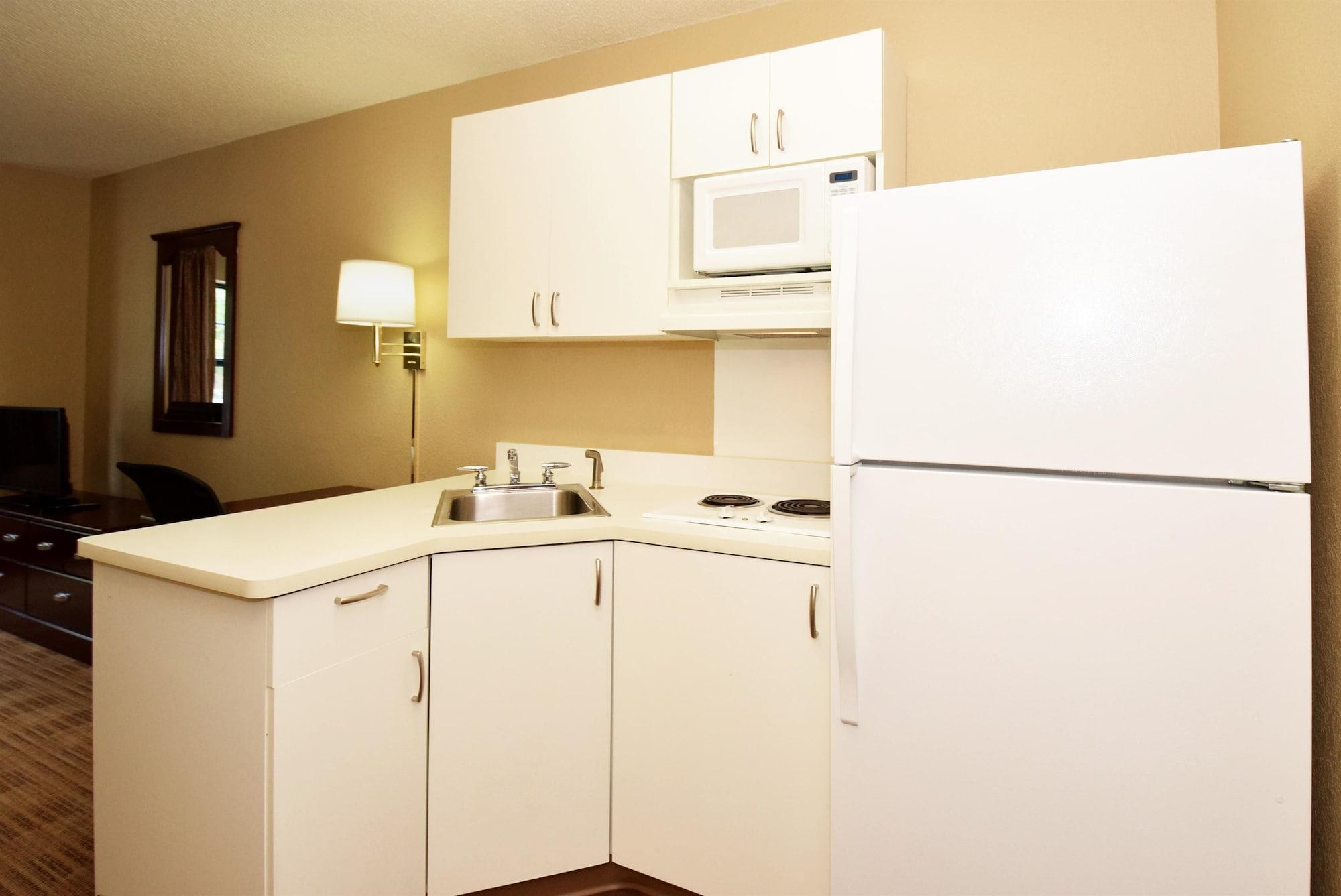 Extended Stay America Suites - Philadelphia - Plymouth Meeting - East Exterior foto