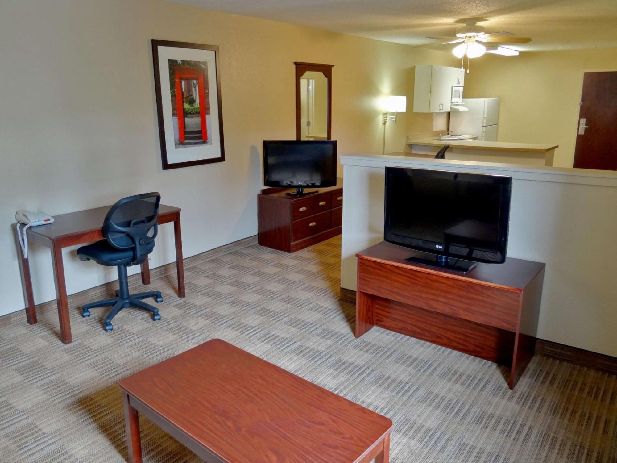 Extended Stay America Suites - Philadelphia - Plymouth Meeting - East Exterior foto